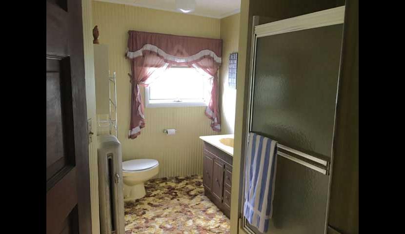Full Bath